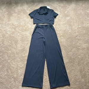 2 piece set! Top has never been worn, only bottoms